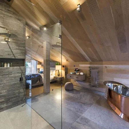 Peak Chalet - Premier *