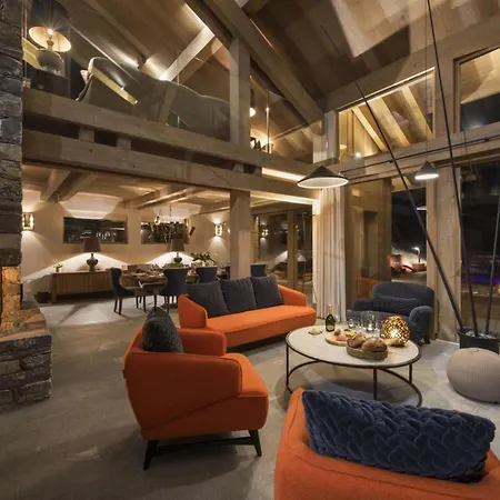 Peak Chalet - Premier