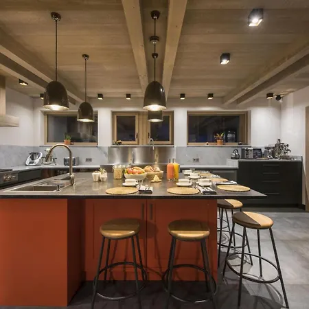 Peak Chalet - Premier Chalet